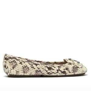 Embossed Lily flat shoes Mokasin shoes